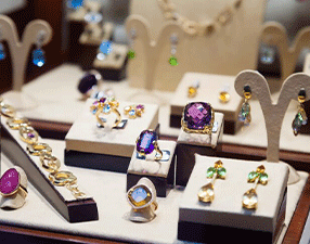 Jewellery, Gold & Gems